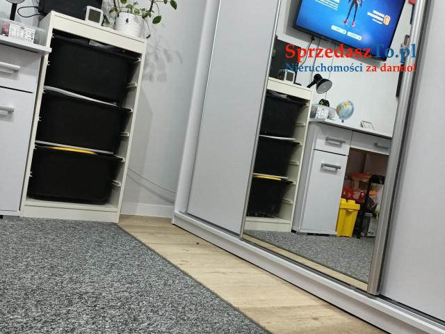 Sprzedam mieszkanie 3 pokojowe z dużym narożnym ogródkiem - 14