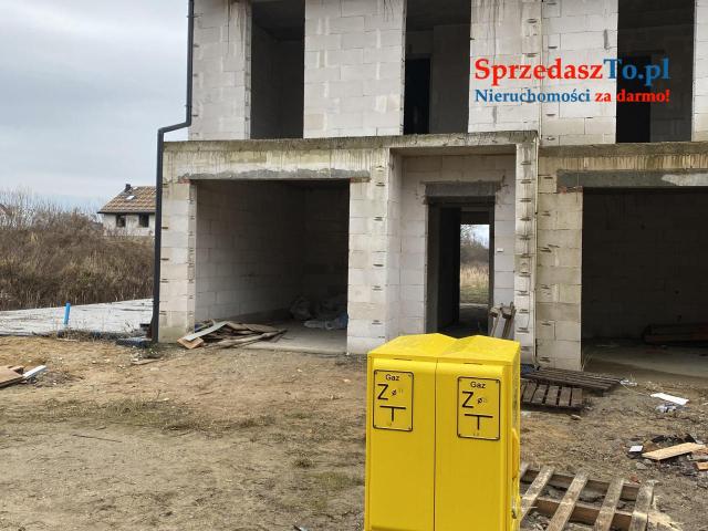 Sprzedam dom w zabudowie szeregowej w Małomicach - 6