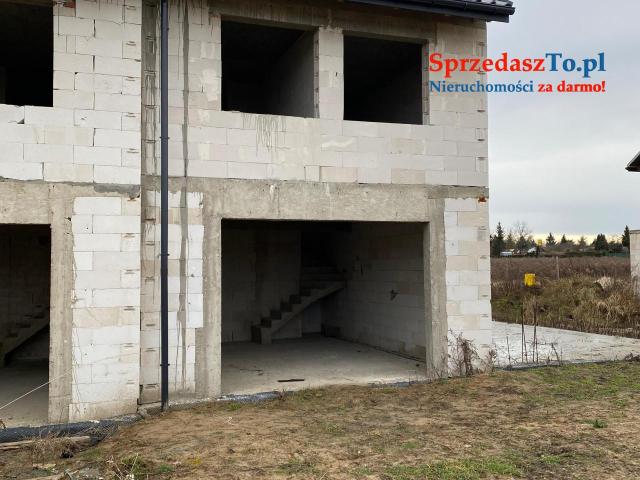 Sprzedam dom w zabudowie szeregowej w Małomicach - 7