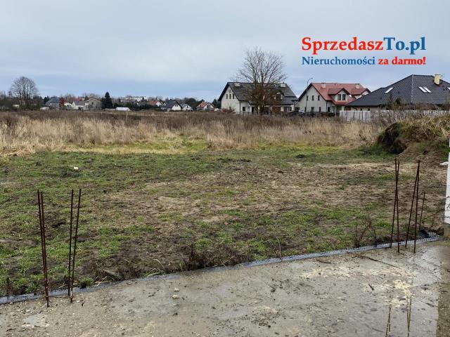 Sprzedam dom w zabudowie szeregowej w Małomicach - 8