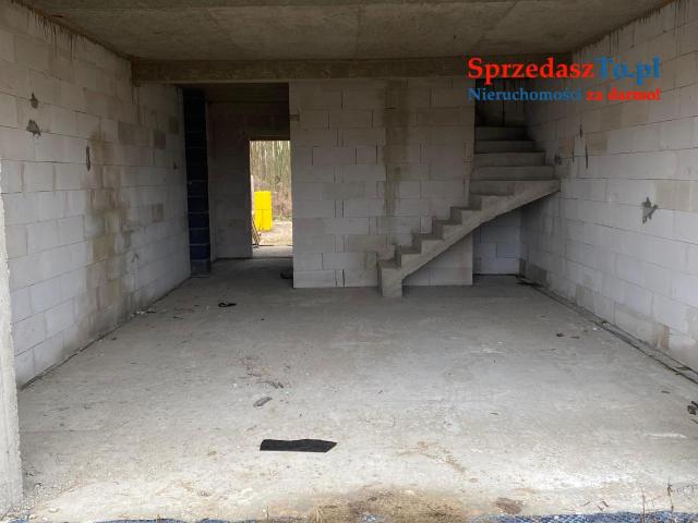 Sprzedam dom w zabudowie szeregowej w Małomicach - 9