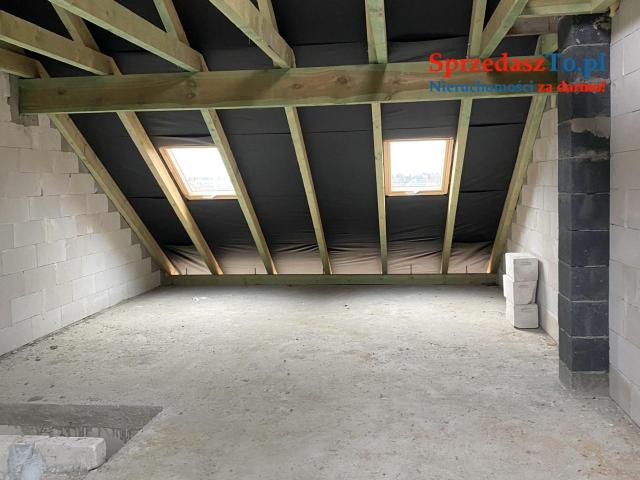 Sprzedam dom w zabudowie szeregowej w Małomicach - 12