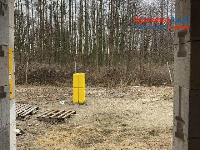 Sprzedam dom w zabudowie szeregowej w Małomicach - 13