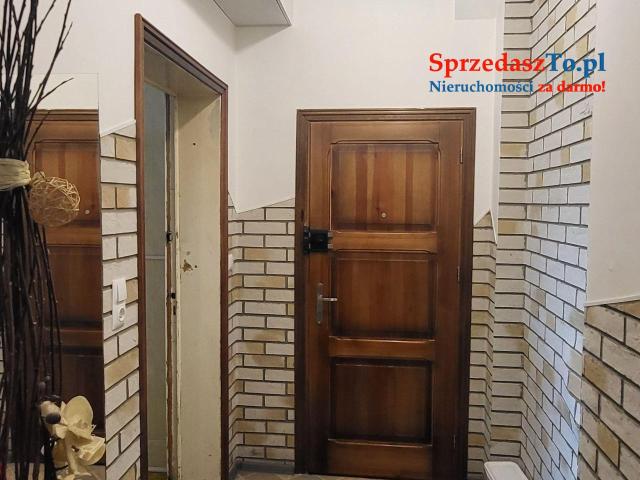 Sprzedam mieszkanie w kamienicy - 7