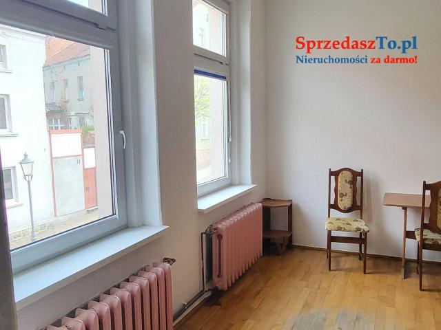 Sprzedam mieszkanie w kamienicy - 11