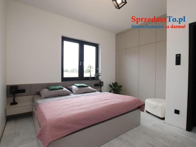 Nowoczesny dom parterowy z 2024 r.