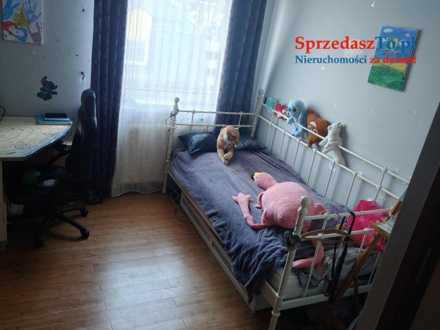 Ciekawe, dwupoziomowe mieszkanie na Tarchominie - 10