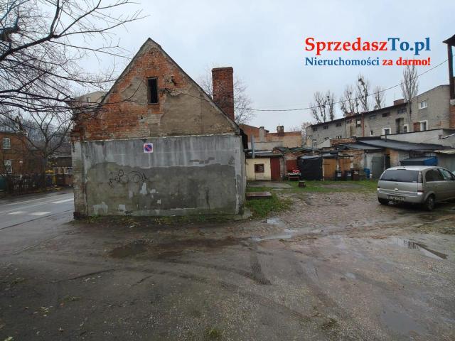 Dom z działką w centrum miasta