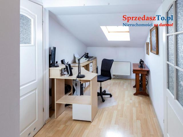 Klimatyczne mieszkanie w Skoczowie (powiat cieszyński, Beskidy, Podbeskidzie) - 9