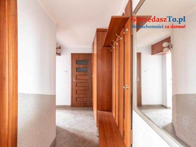 M4 w Centrum Zawiercia z Balkonem w Wieżowcu - 6