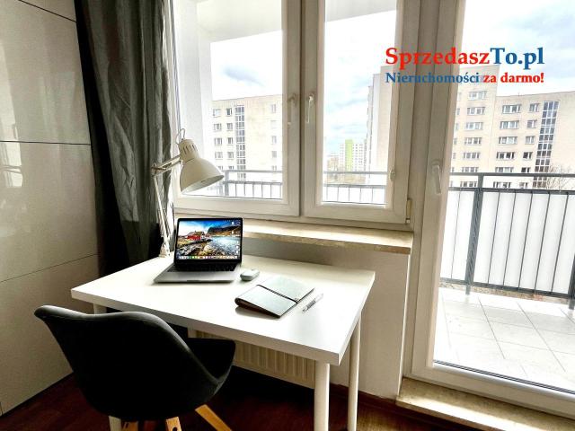 Mieszkanie z osobną sypialnią i dużym balkonem - 6