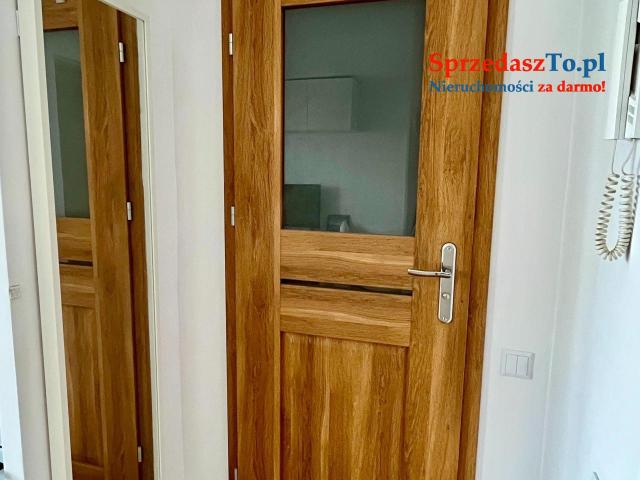 Mieszkanie z osobną sypialnią i dużym balkonem - 9