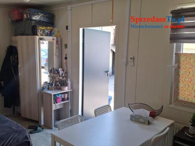 Domek całoroczny z kontenera z klimą - 6