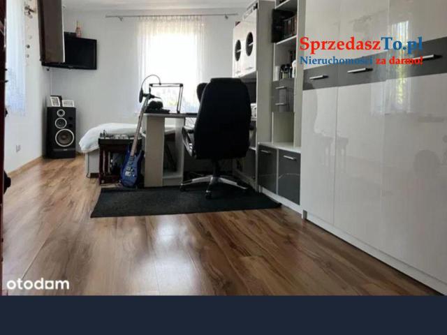 Sprzedam dom wraz z dwoma lokalami usługowo -handlowymi. - 10