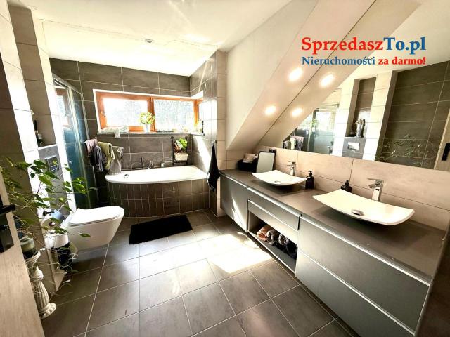 Duży dom Kostrzyca - blisko Karpacza. - 9