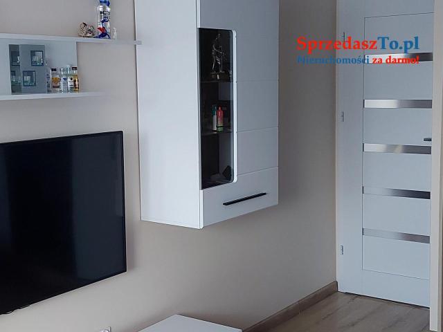 3 pokoje na sprzedaż - 8