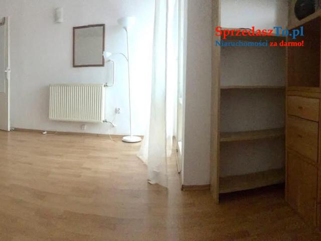 Wrocław - dwustronne słoneczne mieszkanie przy samym Rynku