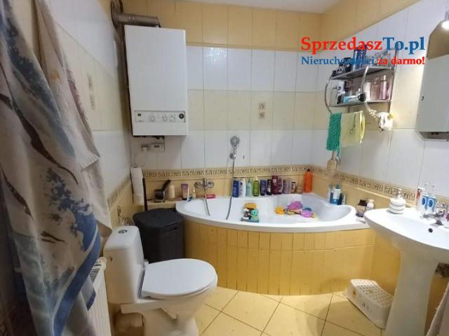 Sprzedam Kawalerkę na zamkniętym osiedlu - 7