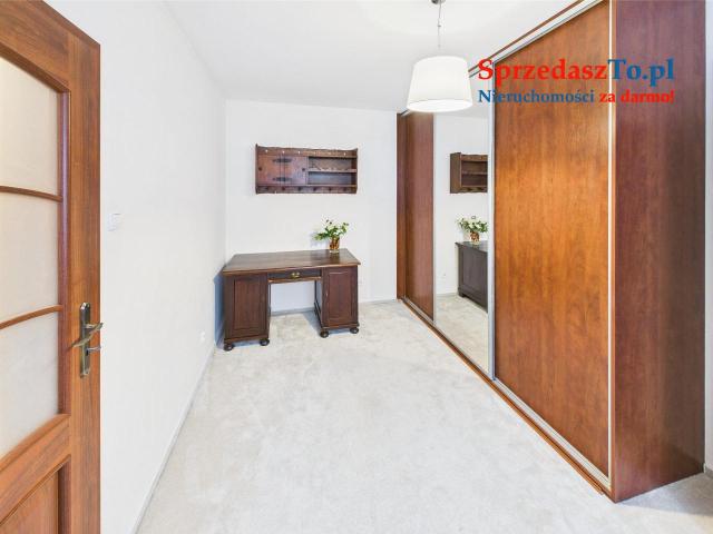 Na sprzedaż: 3-pokojowe mieszkanie z garażem – Turka, ul. Konwaliowa - 16