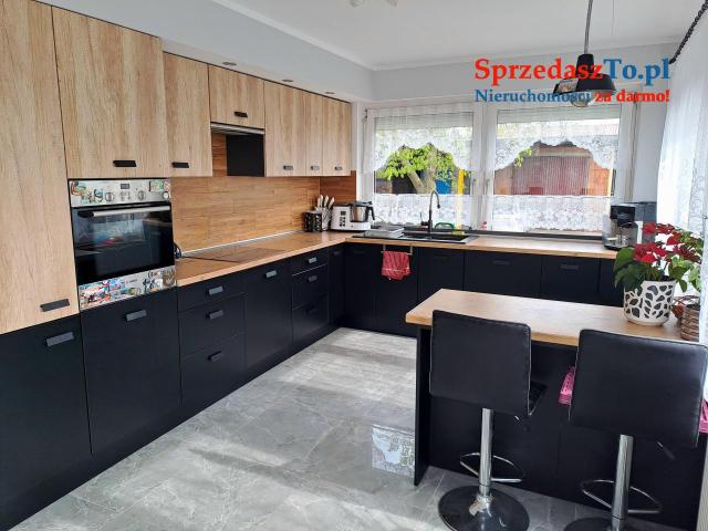 Sprzedam dom + duże pomieszczenie gospodarcze (warsztat) - 17