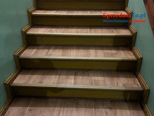 Sprzedam pięknie doświetlone mieszkanie w Pilawie Górnej !Kamienica!61 m2 - 13