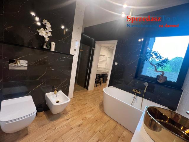 Sprzedam nowy piękny dom!Duża działka!2024 r. - 8