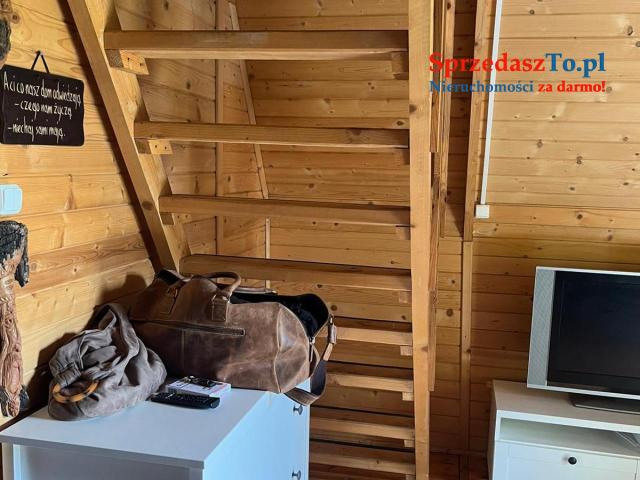 Działka z domkiem nad Jeziorskiem - 10