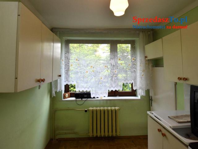 Dom w spokojnej zielonej okolicy z dużą działką - 8