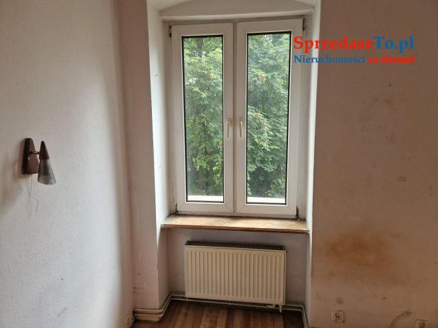 Dwupokojowe mieszkanie do remontu w centrum Szczecina - 12