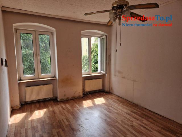 Dwupokojowe mieszkanie do remontu w centrum Szczecina - 14