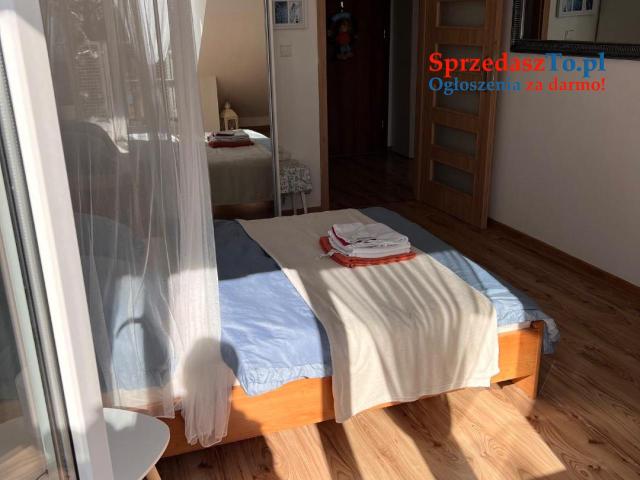 Apartament 2 pokoje Jelenia Góra Widok na Śnieżkę | 2 balkony , prywatne miejsce parkingowe