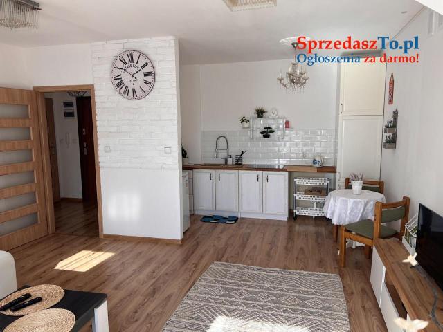 Apartament 2 pokoje Jelenia Góra Widok na Śnieżkę | 2 balkony , prywatne miejsce parkingowe