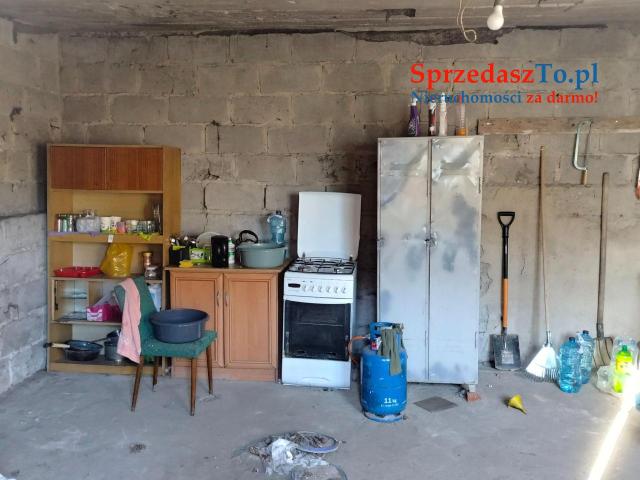 Sprzedam dom do remontu - 9