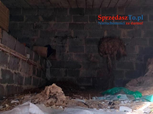 Sprzedam dom do remontu - 13