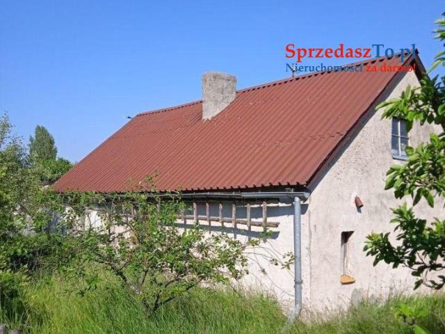 Dom z dzialką sprzedam