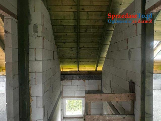 DOM GÓRA ŚWIĘTEGO MARCINA - 21