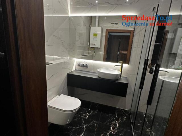 3 pokoje, bez czynszu, parking, niskie poddasze do trzymania rzeczy, niskie opłaty - 12