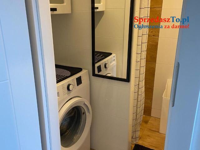 Wynajmę bezpośrednio przytulną kawalerkę - 8