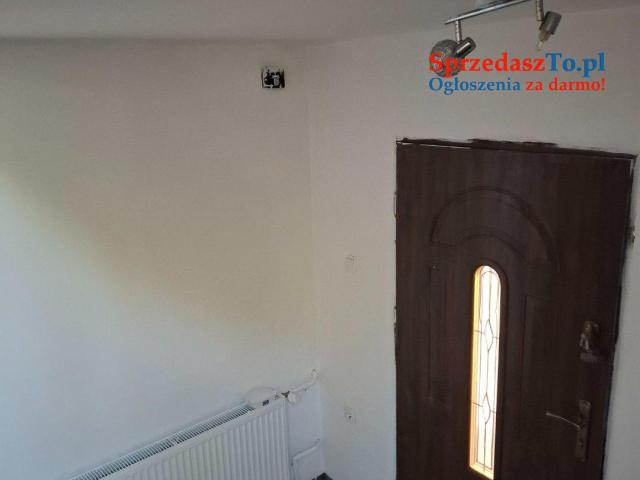 Sprzedam Dom dospodarstwo o powierzchni 1.2h - 9