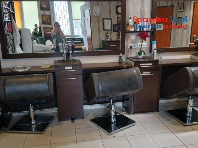 Wyposażony Salon fryzjerski