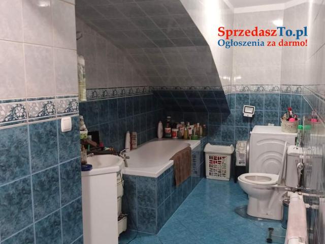 Sprzedam dom w zabudowie bliźniaczej na wsi
