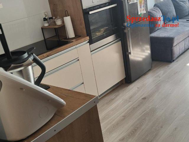 Mieszkanie 3-pokojowe - 10