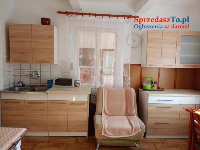 Dom na sprzedaż z polem - 12