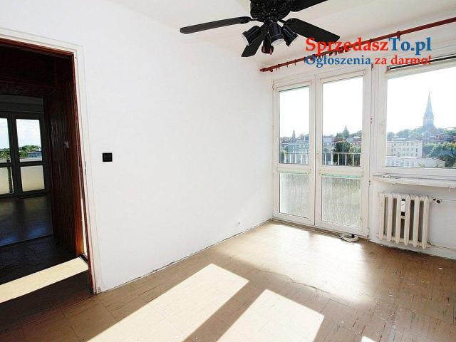 3 POKOJE, WINDA BALKON