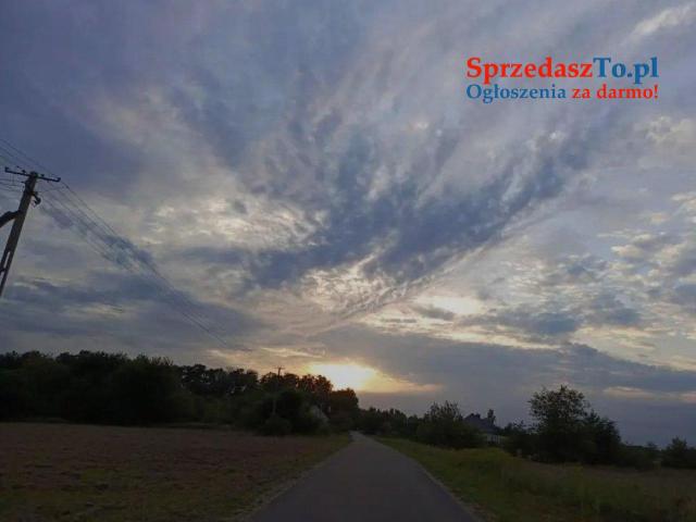Sprzedam działkę budowlaną