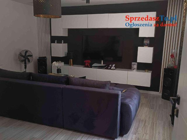 Dom z małym ogródkiem. - 7