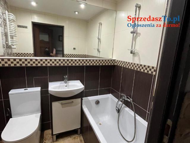 Na sprzedaż mieszkanie 2-pokojowe (plus zabudowany balkon jako 3. pokój) – ul. 3 Maja - 6