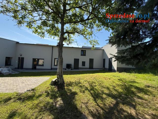 Dwu mieszkaniowy lokal 100m2 działka 12 ar - 7