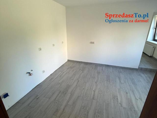 Dwu mieszkaniowy lokal 100m2 działka 12 ar - 8