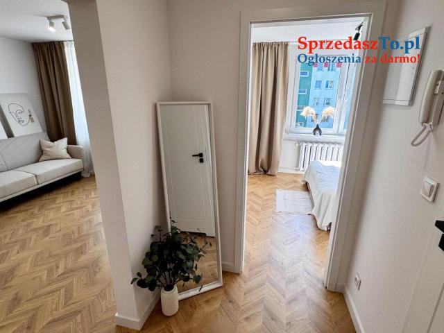 2-pokoje os. Kopernik! Po Generalnym Remoncie | Duży Balkon | Piwnica